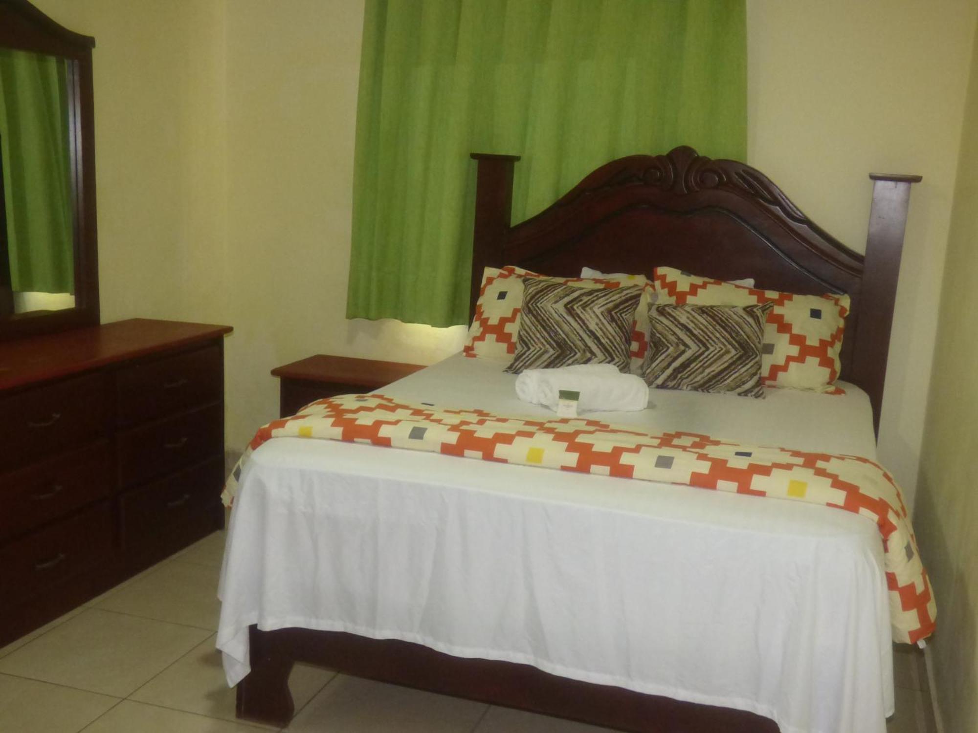 Hotel Enrique I Gazcue, Bed And Breakfast Santo Domingo Exteriör bild